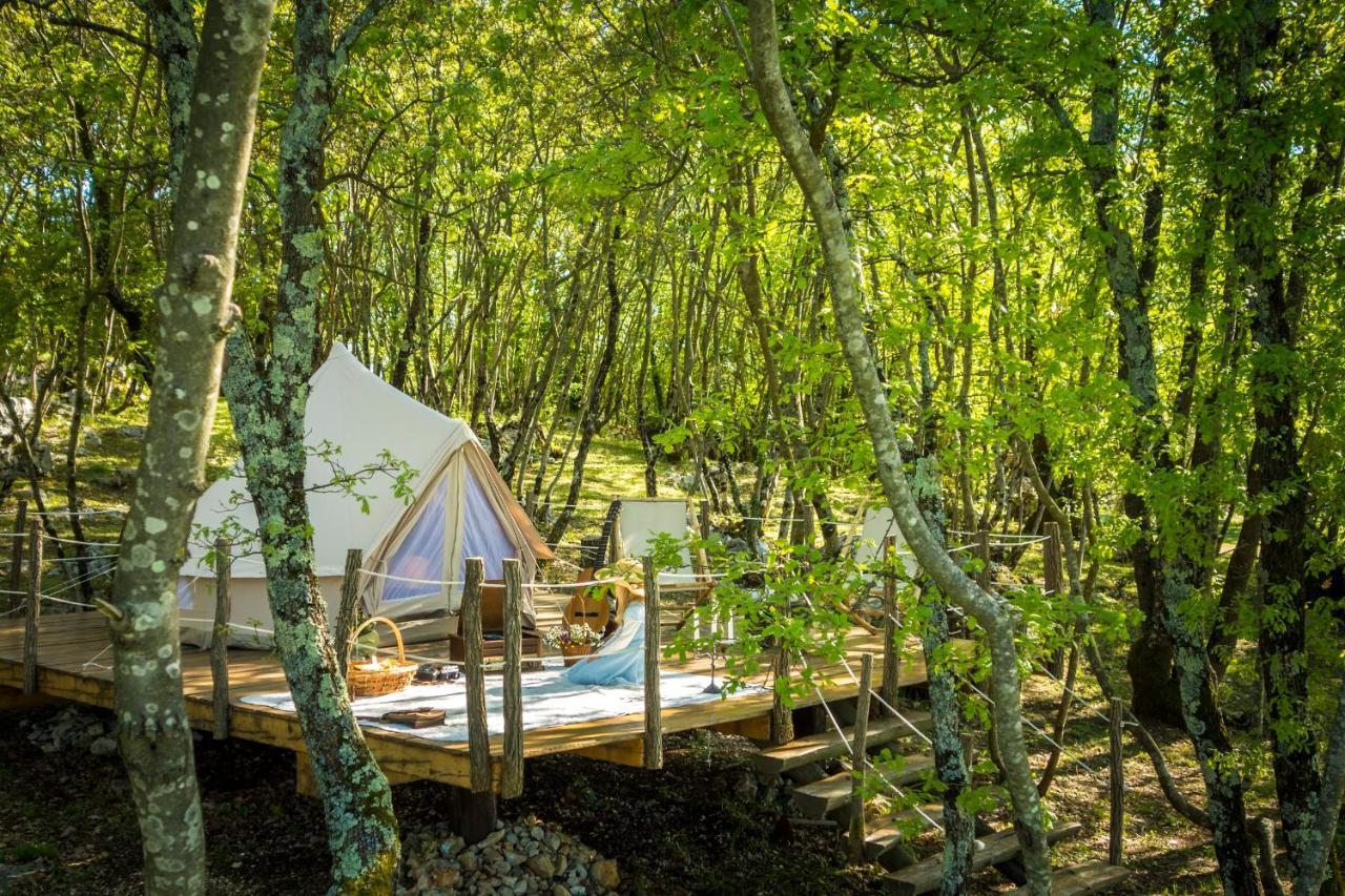 Robinson Accommodation Freedom Foli 외부 사진