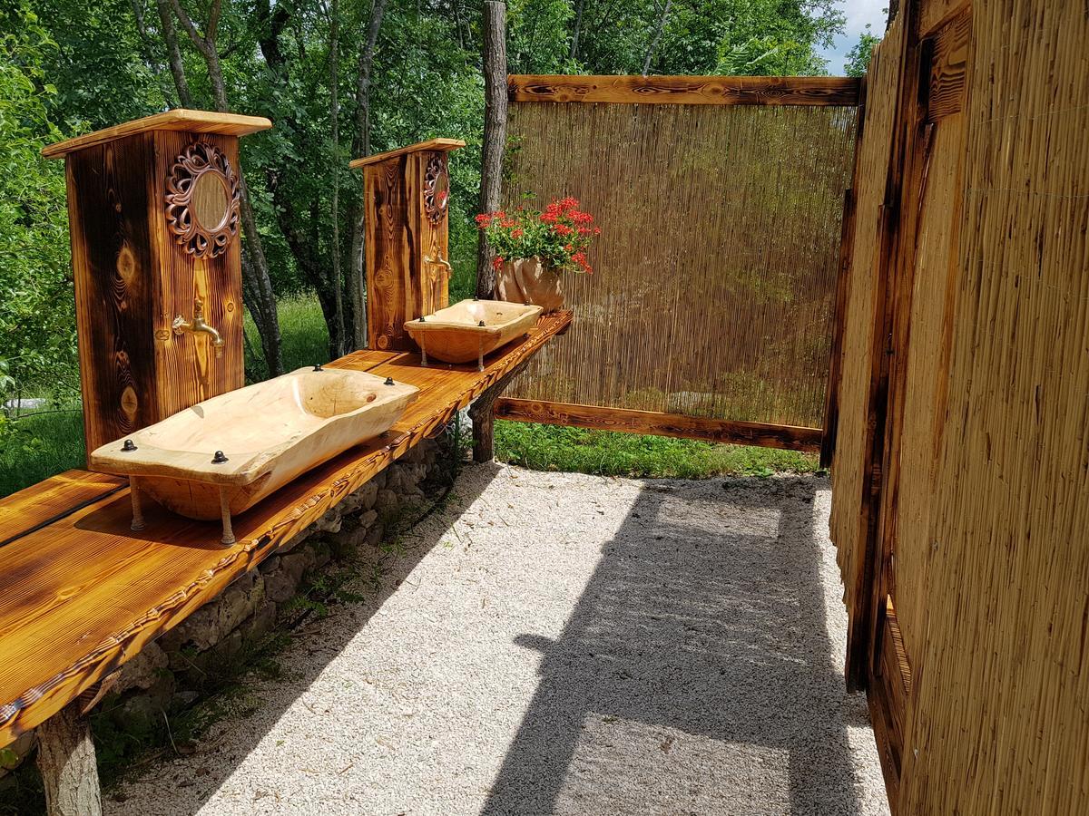Robinson Accommodation Freedom Foli 외부 사진